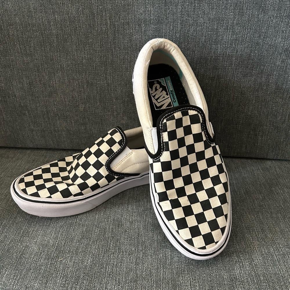 Vans Men's Checker Slip-On Sneakers Comfort Cush size 8